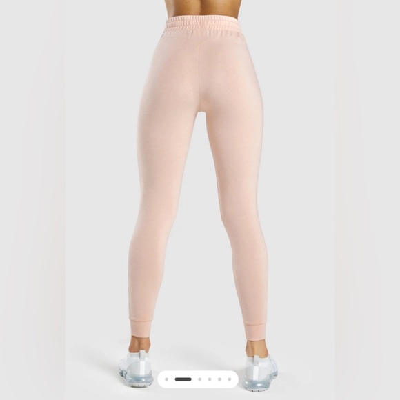 Gymshark Pippa Training Joggers With Pockets Light Pink Size M - Picture 3 of 7